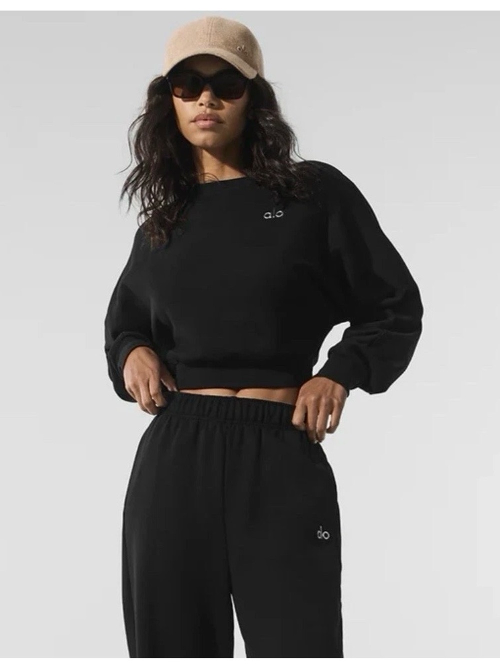 ALO Black accolade Cropped crewneck sweatshirt size Small
